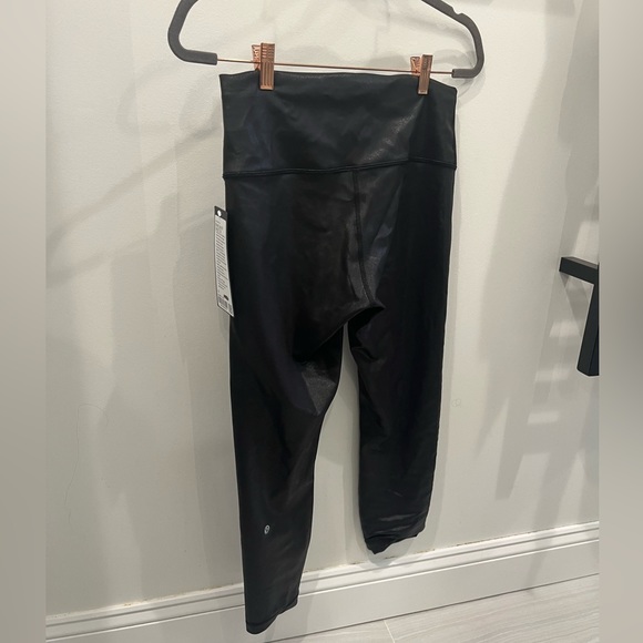 Lululemon Legging NWT - Picture 2 of 7